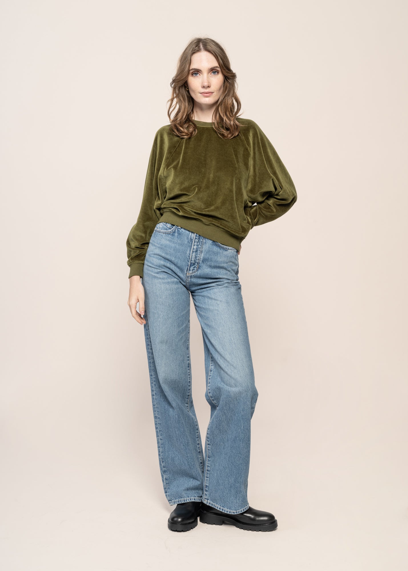 Sweat velours en coton bio | vert "raglan cotton sweatshirt"