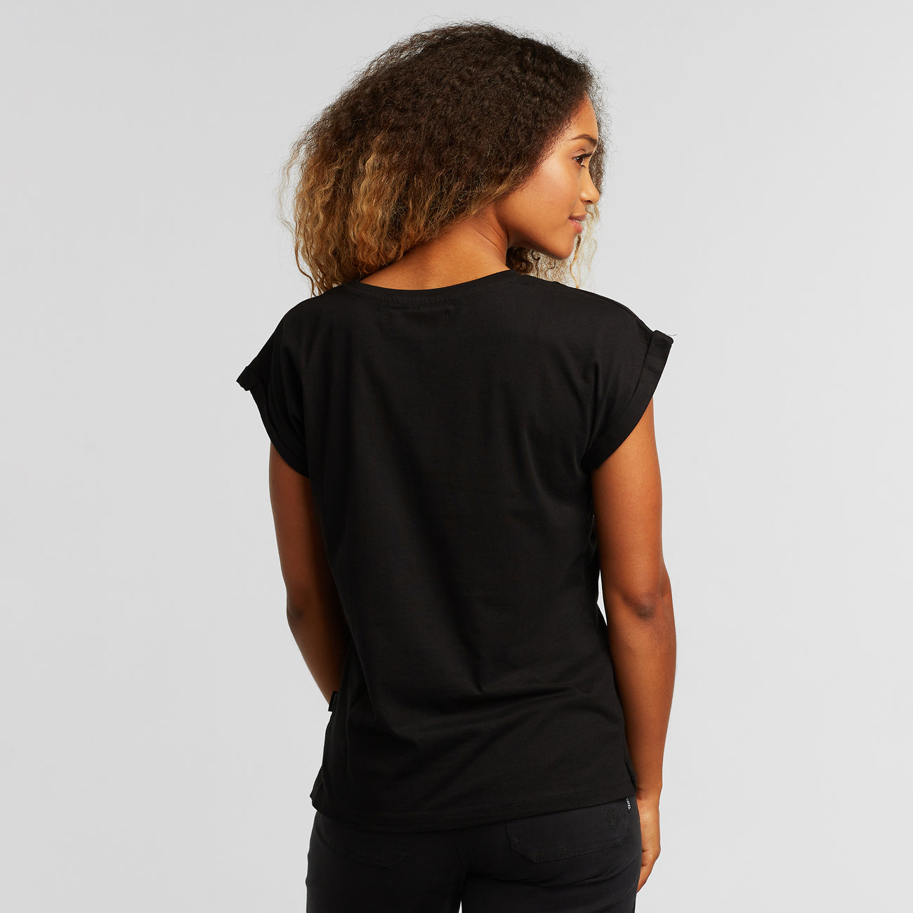 T-shirt en coton bio | Noir "t-shirt visby base black"