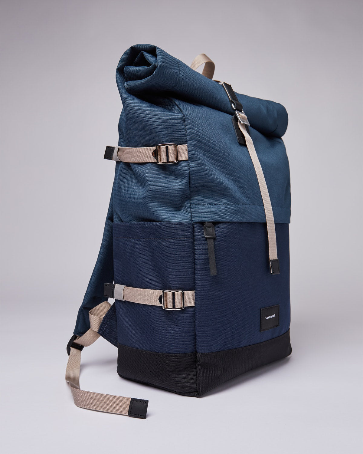 Sac à dos rolltop en matière recyclée | Bleu "bernt multi steel blue/navy blue"