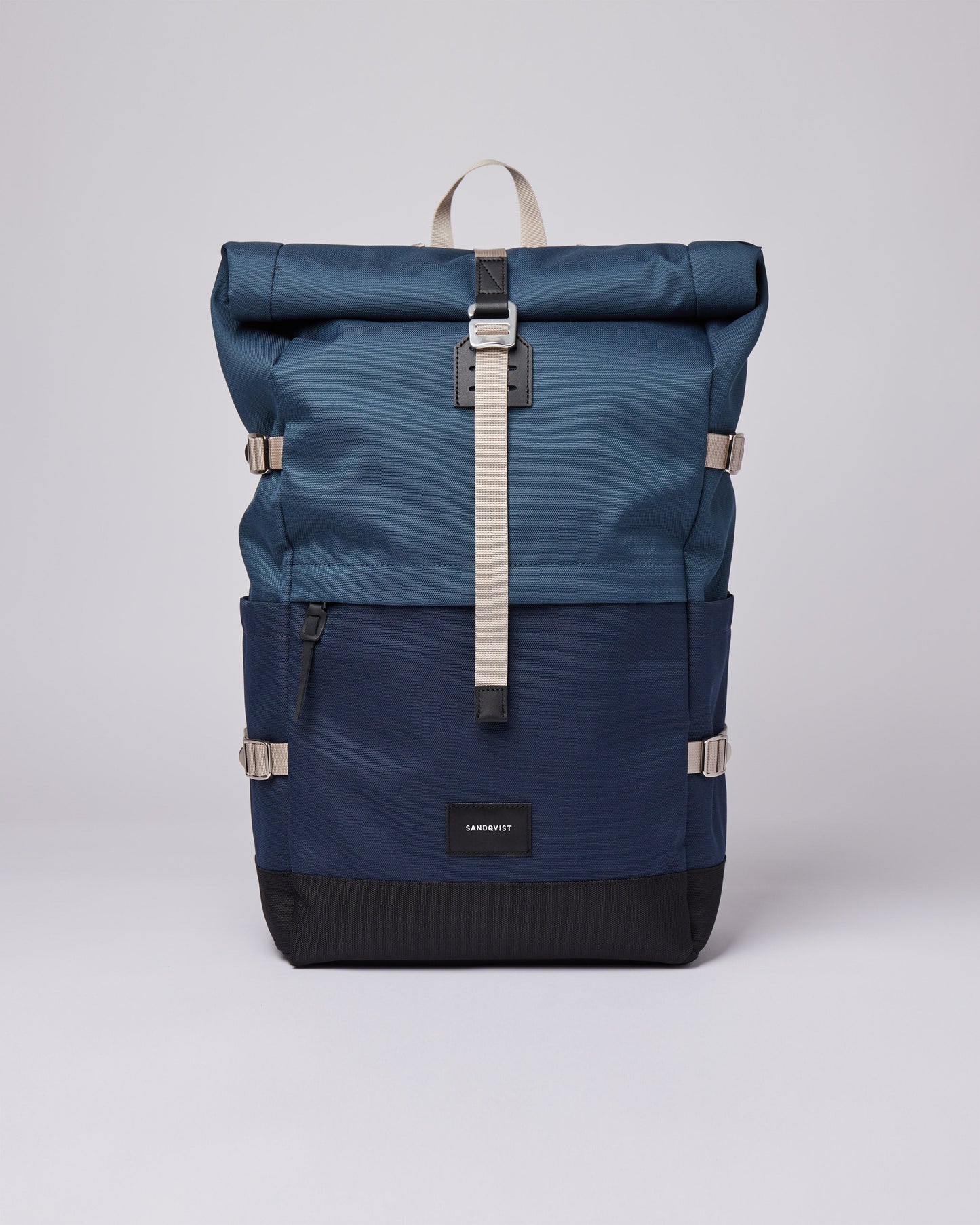 Sac à dos rolltop en matière recyclée | Bleu "bernt multi steel blue/navy blue"