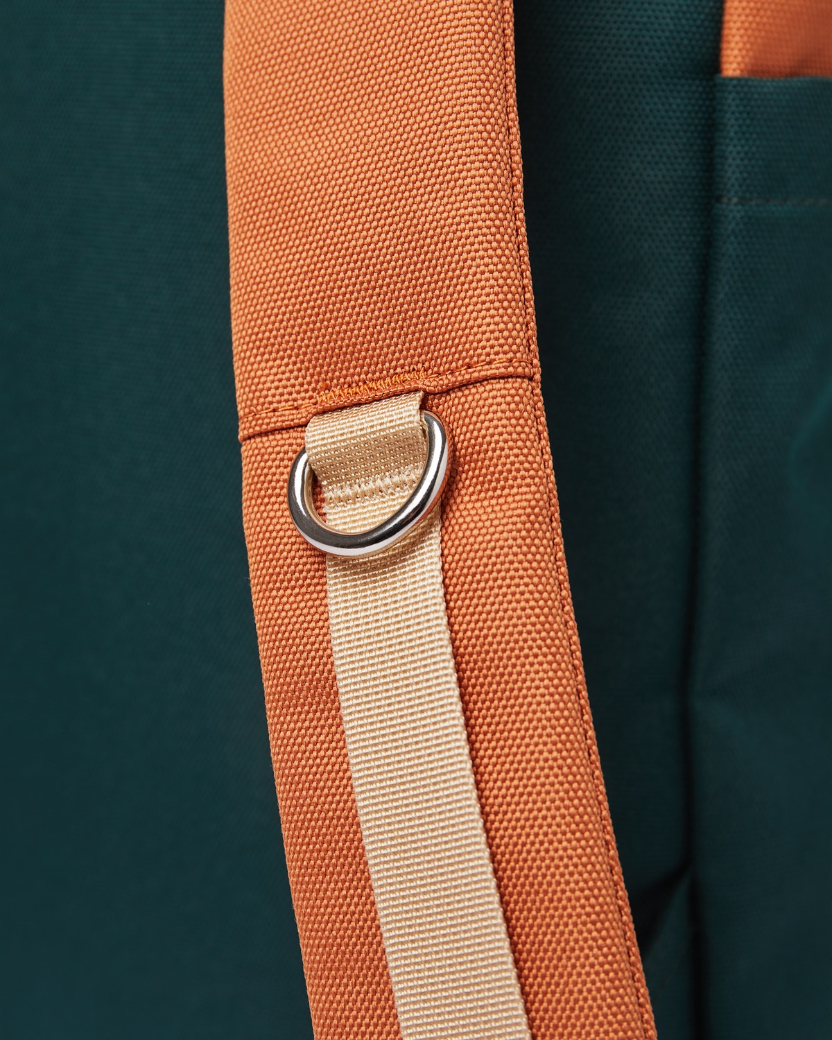 Sac à dos rolltop en matière recyclée | Vert et orange "ilon multi dark green/orange"