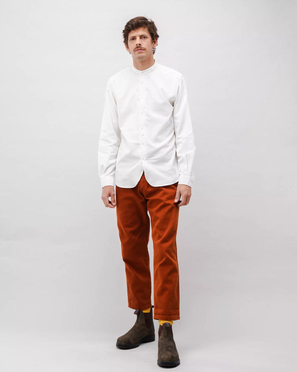 Chemise côtelée col officier en coton bio | blanc "babycord japanese mao cotton shirt ecru"