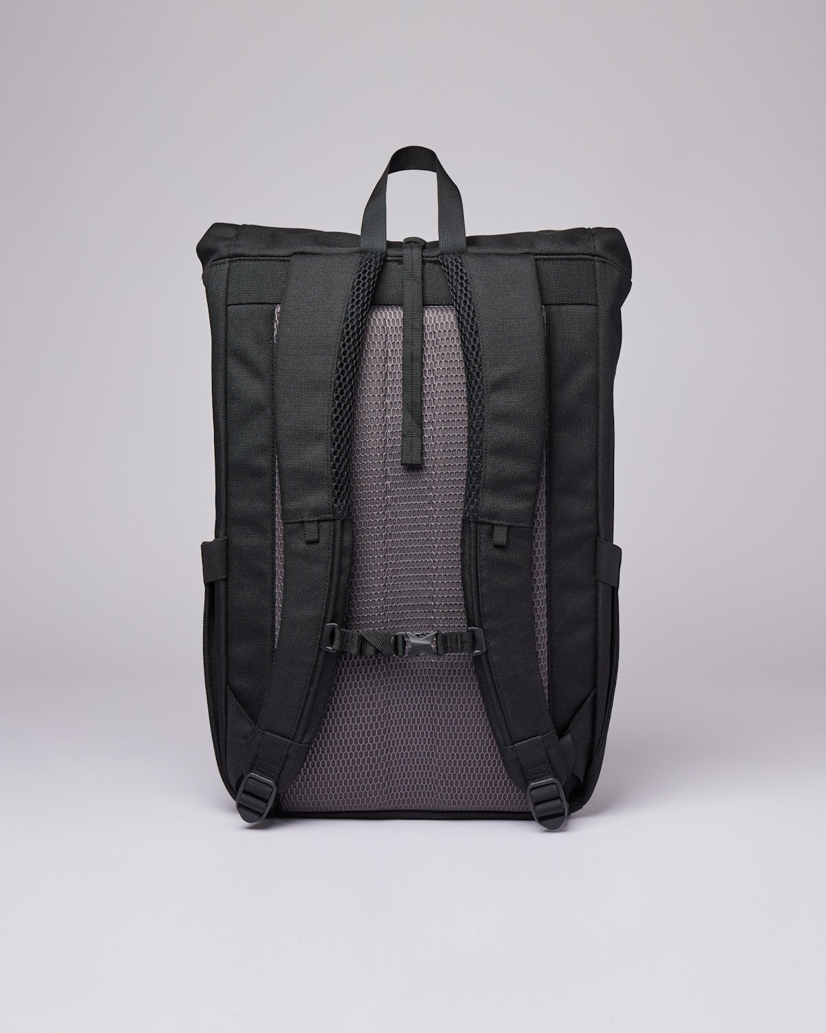 Sac à dos vegan rolltop noir en matière recyclée - arvid black