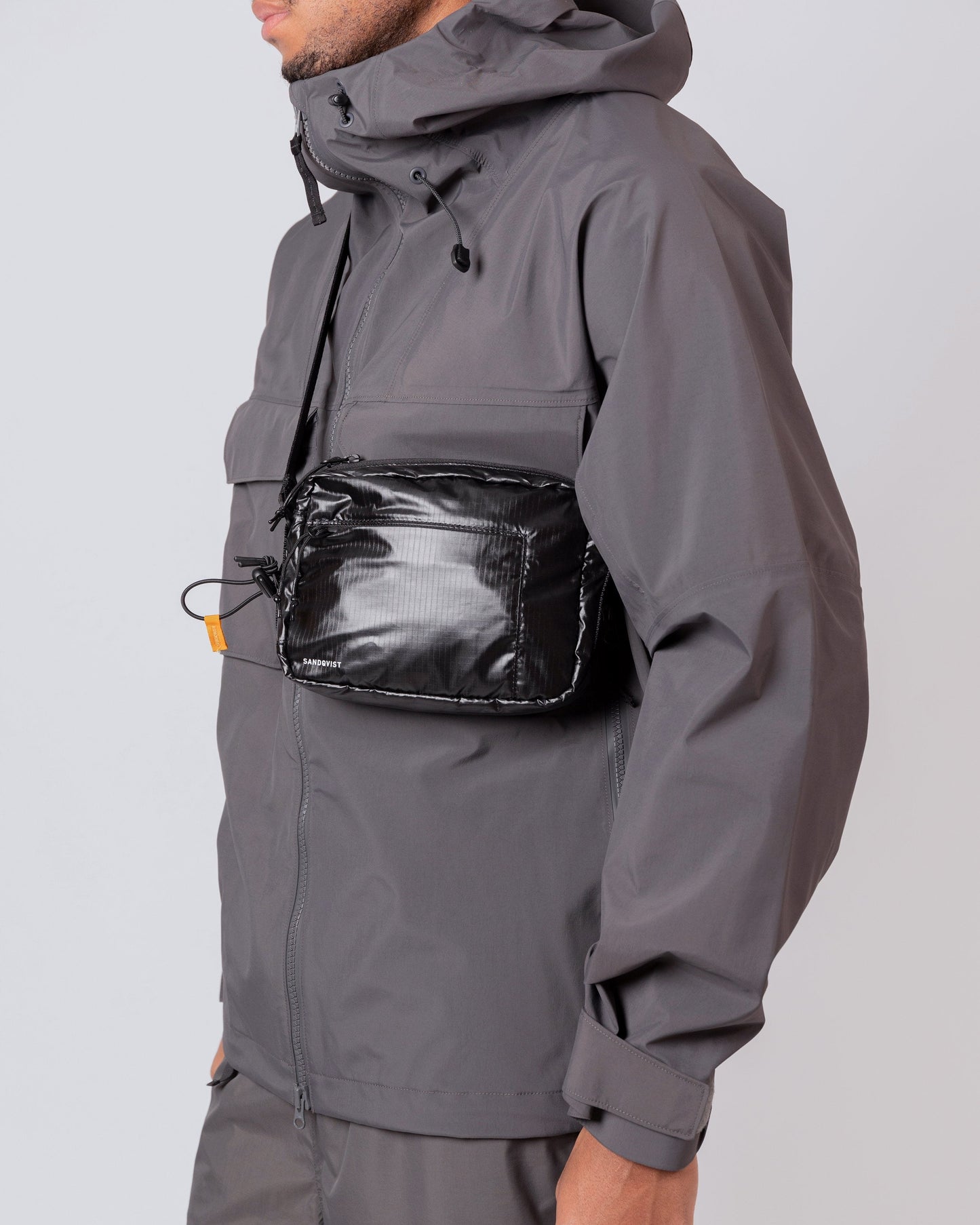 banane noire en matière recyclée - rune black