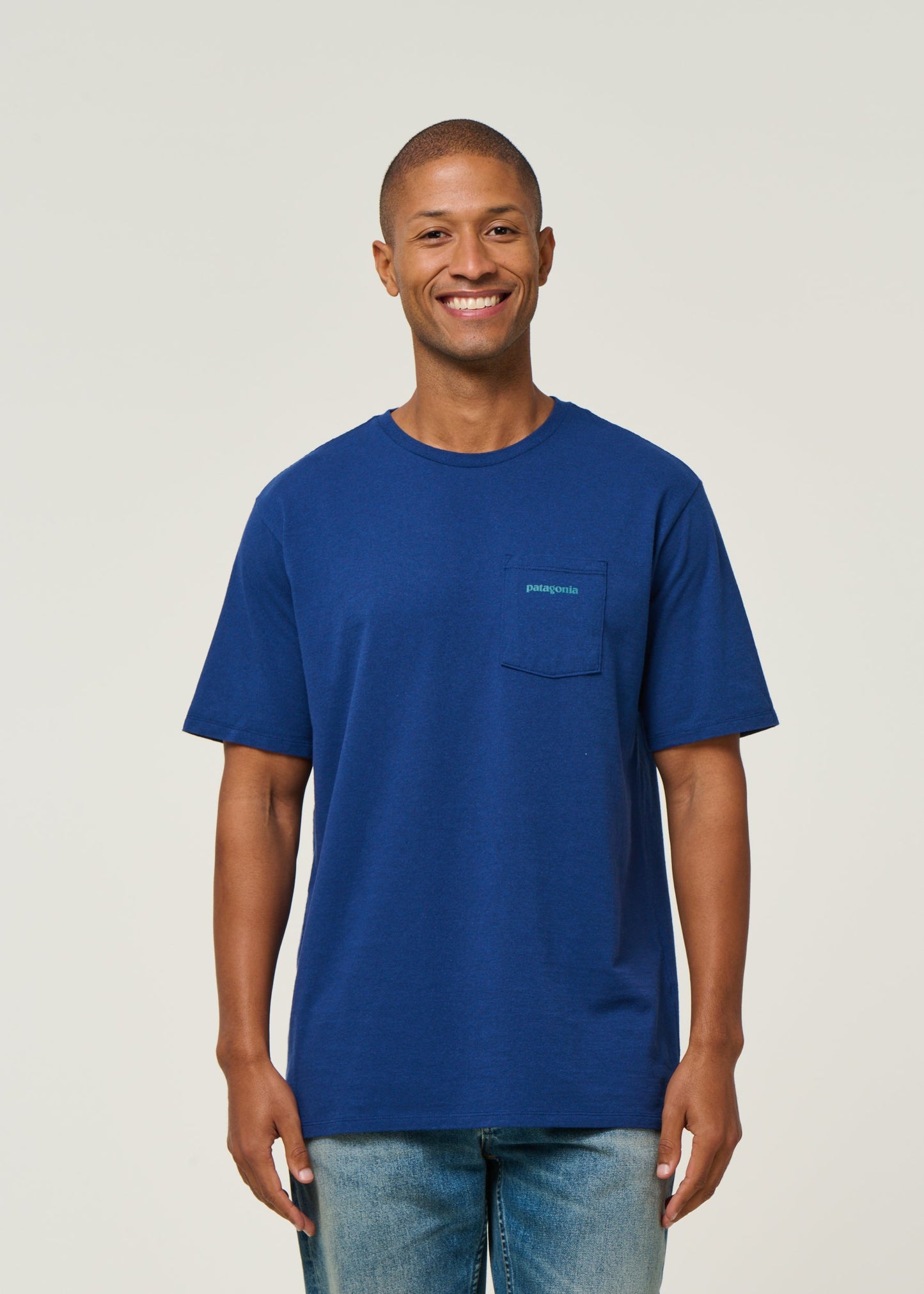 T-shirt en matières recyclées | bleu "boardshort logo pocket responsibili-tee - clmb"