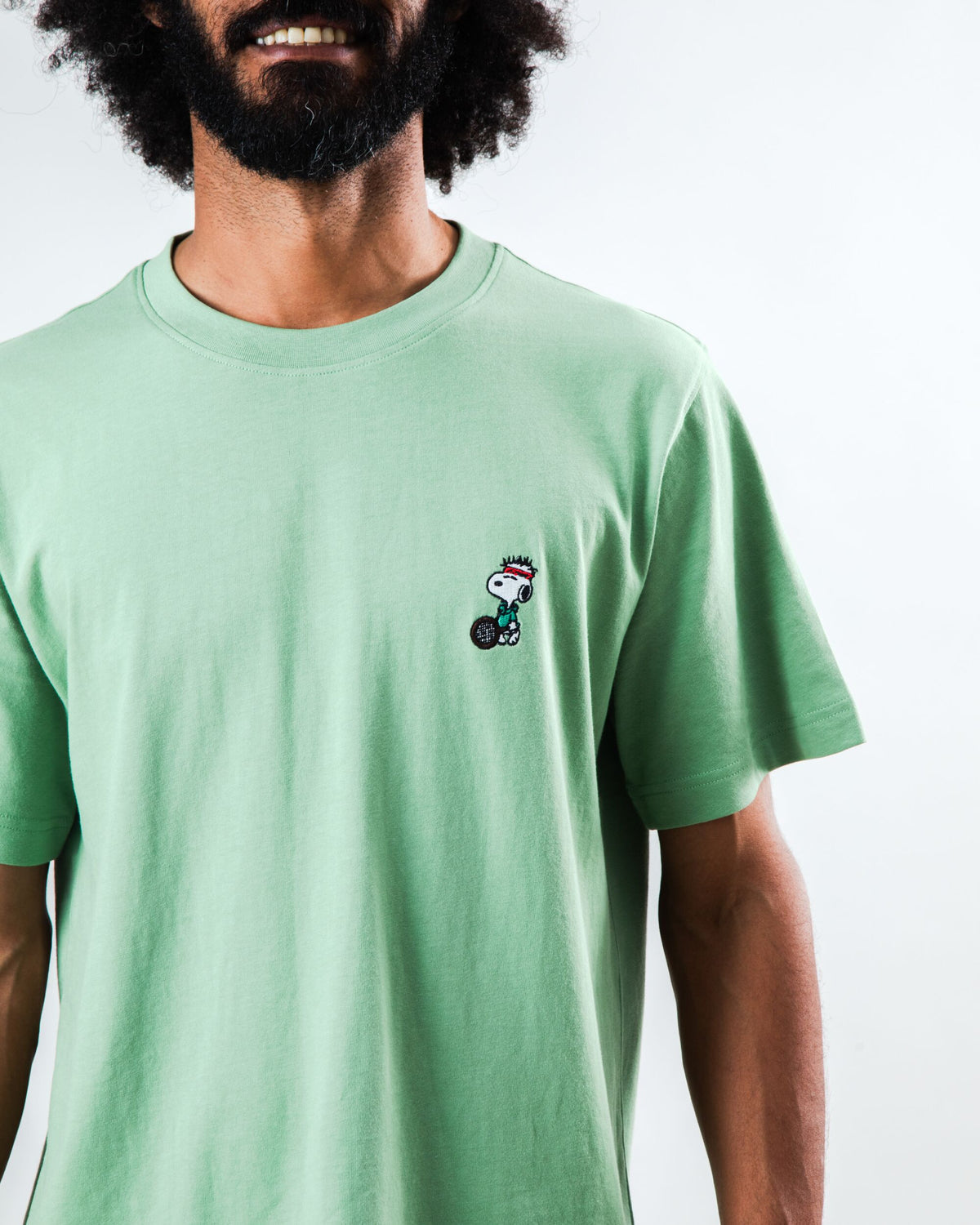 T-shirt en coton bio | vert "Peanuts tennis snoopy t-shirt light green"