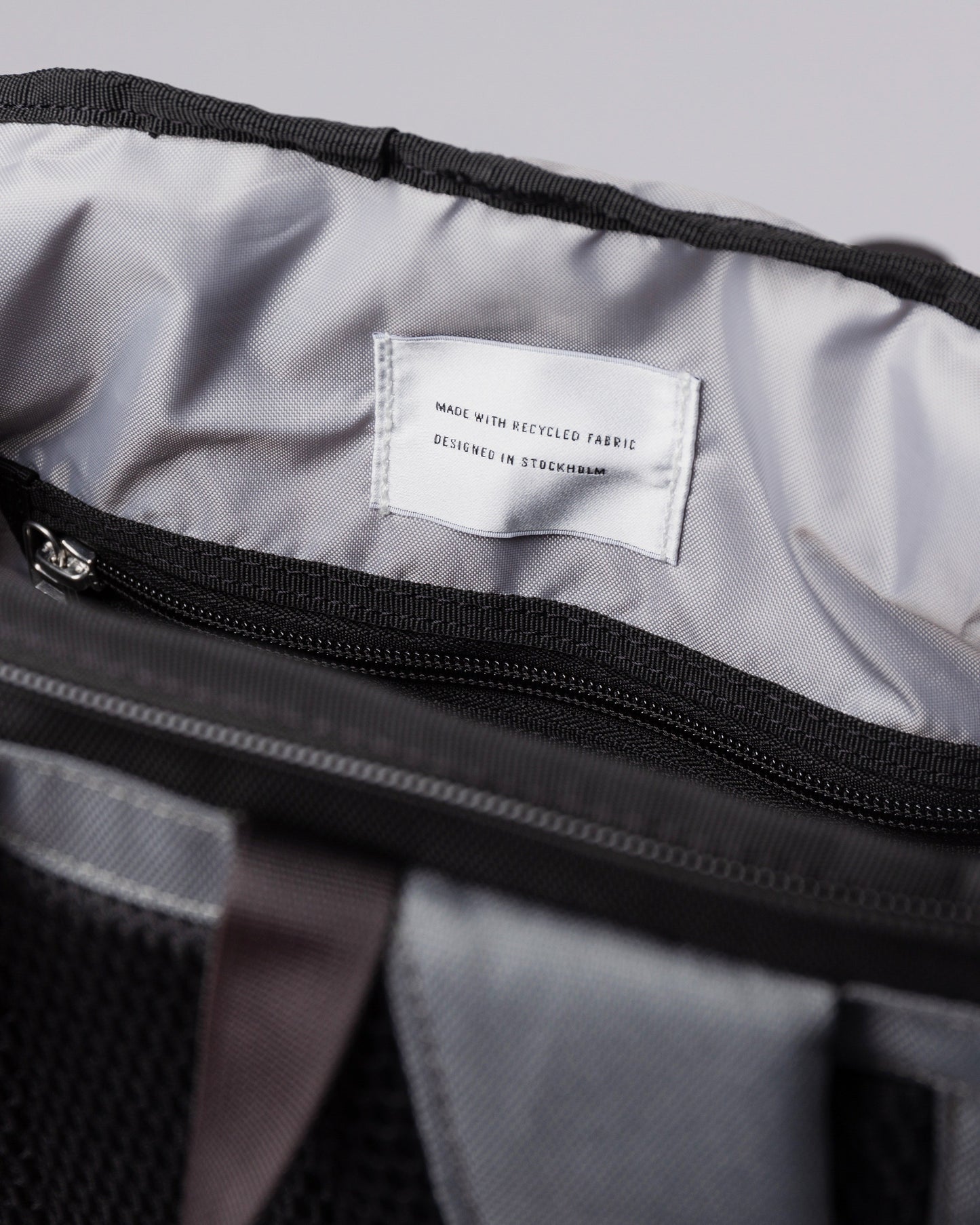 Sac à dos 23L en matières recyclées | gris "sune multi dark"