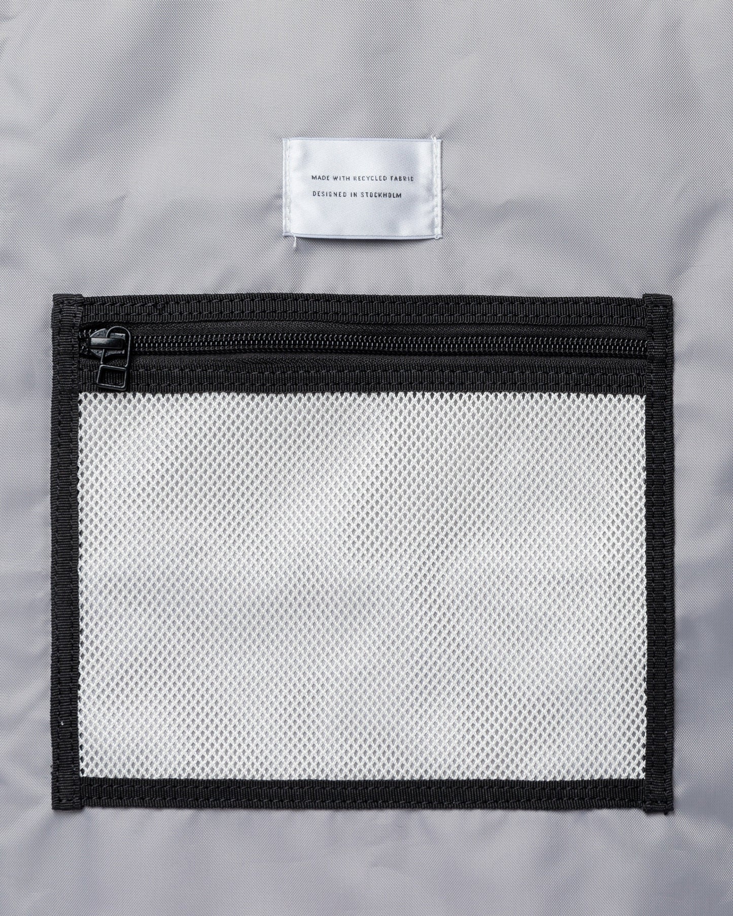 Sac à dos imperméable en matière recyclée | Vert "konrad dew green"