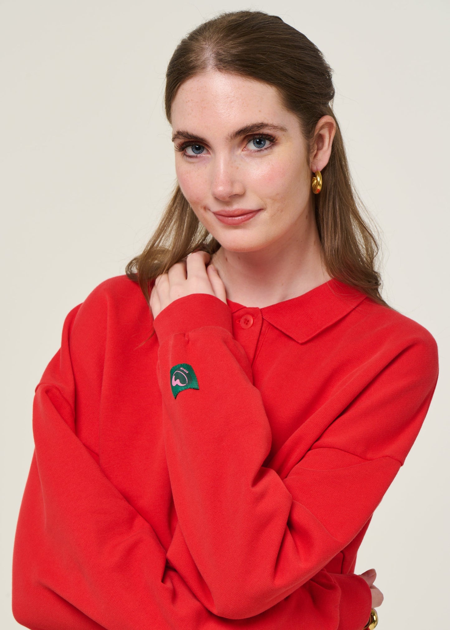 Sweat polo en coton bio | rouge "brava gum polo sweatshirt red"