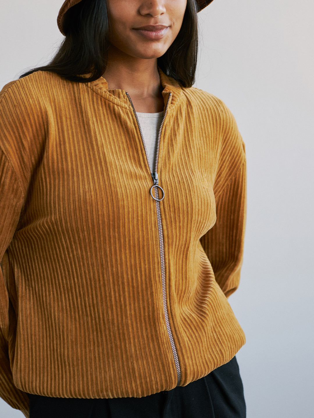 Veste en coton bio et matière recyclée | marron "fram zip sweatshirt golden brown"