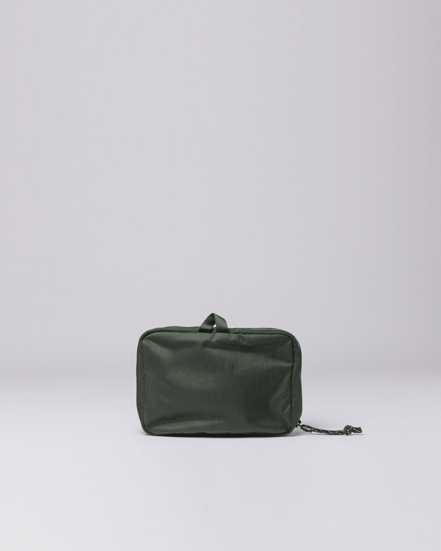 Trousse de toilette 3L en recyclé | Vert "everyday washbag lichen green"