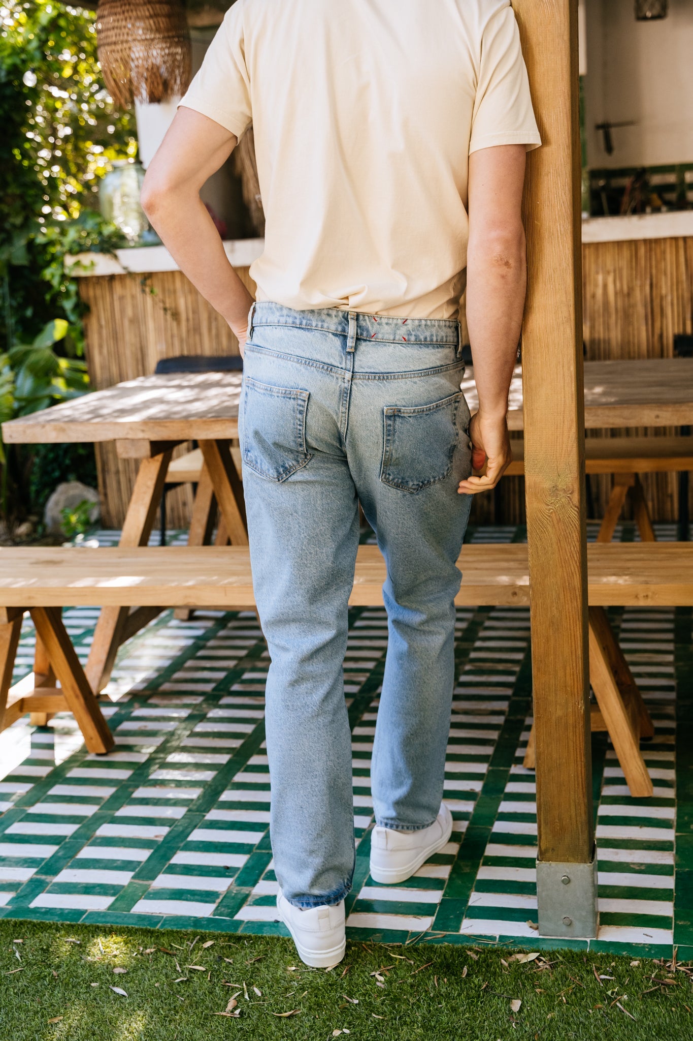 Jean droit en coton recyclé | bleu clair "reborn oak jeans bleached stonewash"