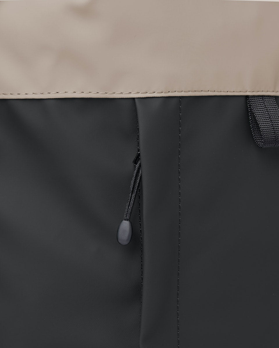 Sac à dos imperméable en matière recyclée | Noir et beige "konrad multi beige"