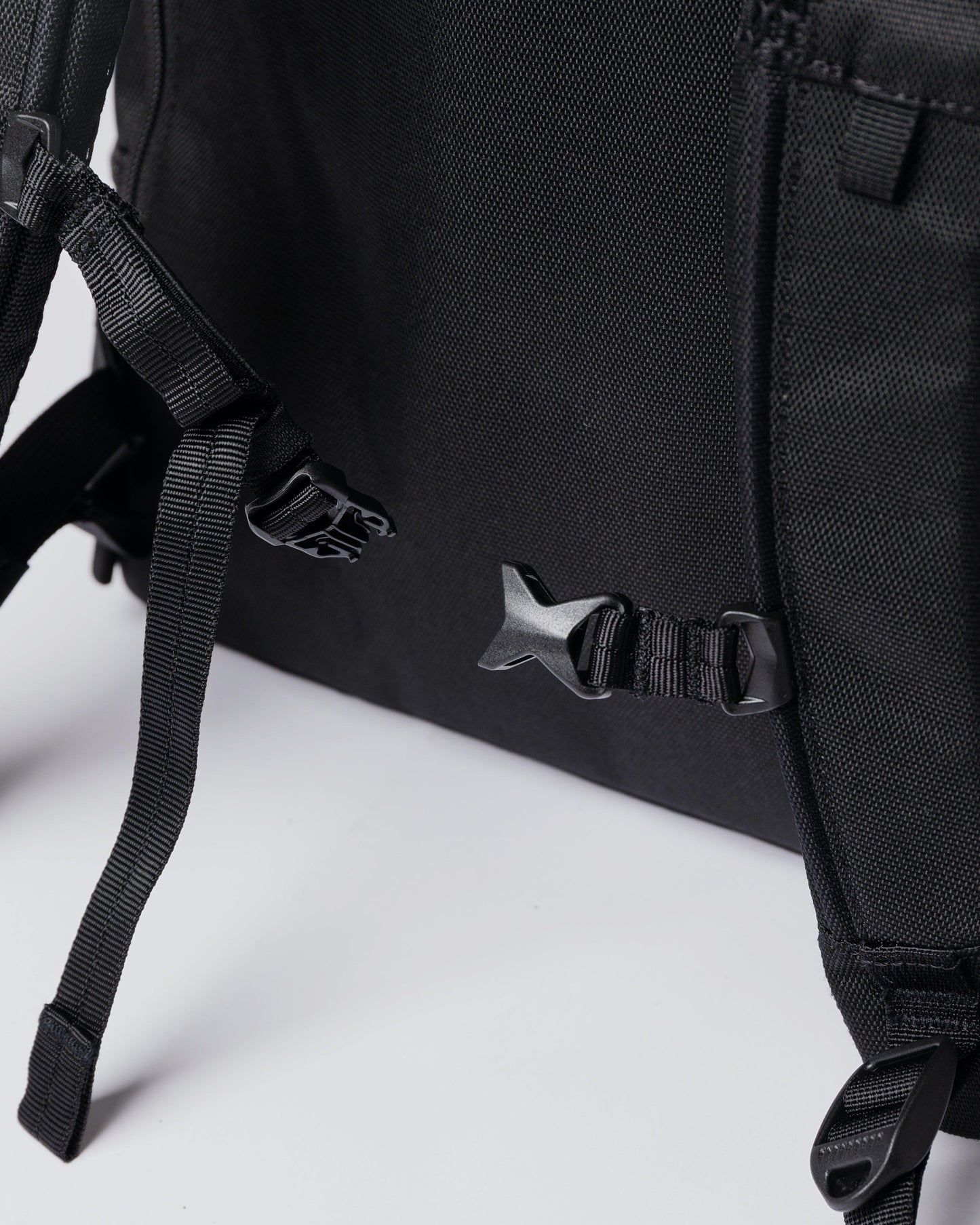 Sac à dos 28L en matières recyclées | noir "alde black"