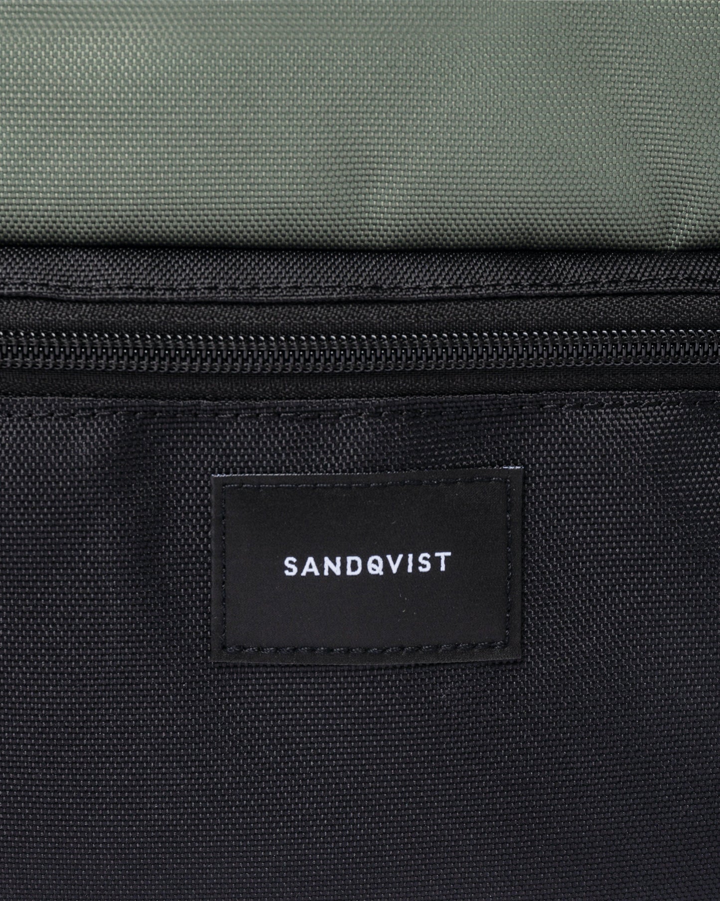 Sac à dos zippé en recyclé | vert "otis multi clover green"