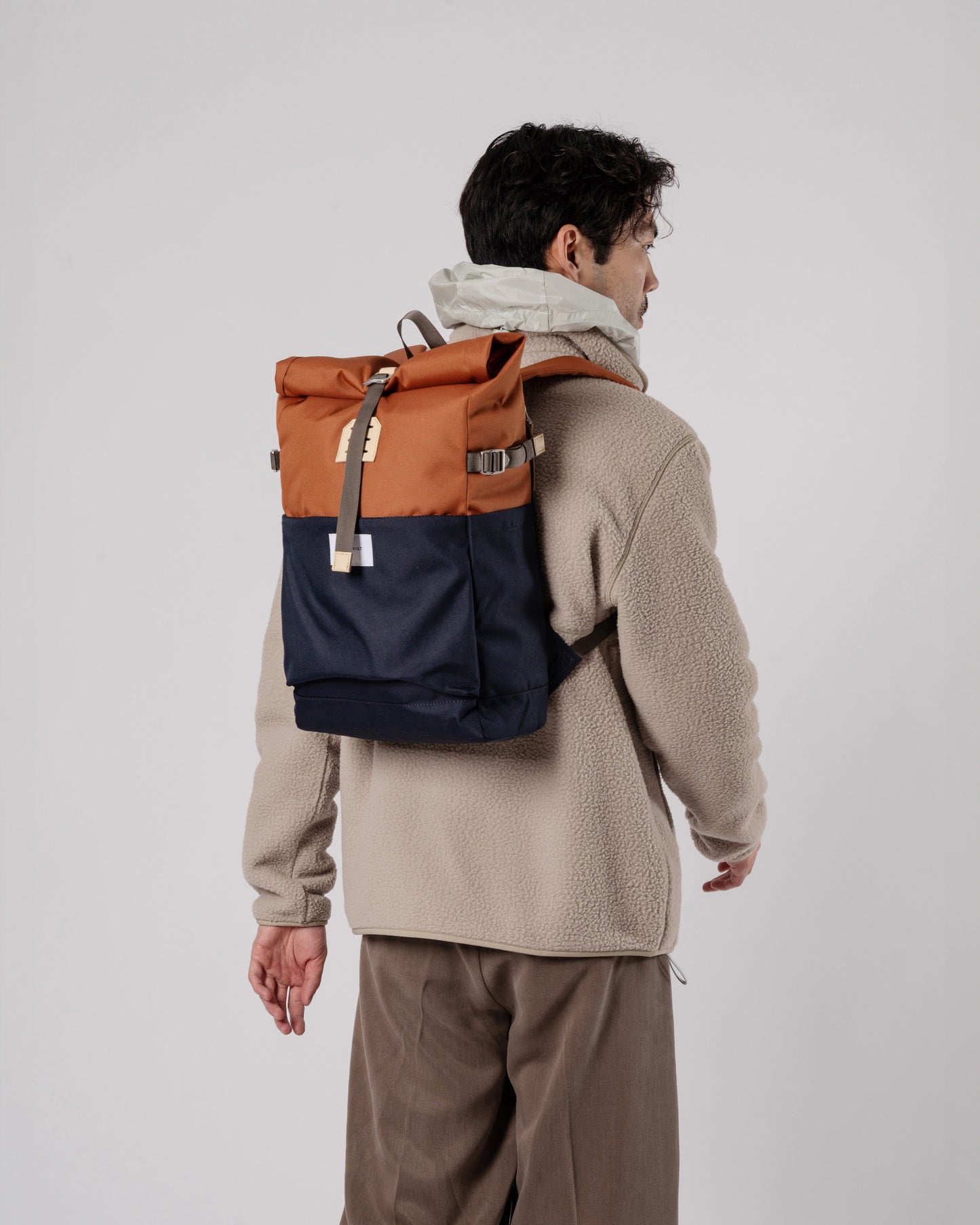 Sac à dos rolltop en matière recyclée | Bleu et orange "ilon multi fox red"