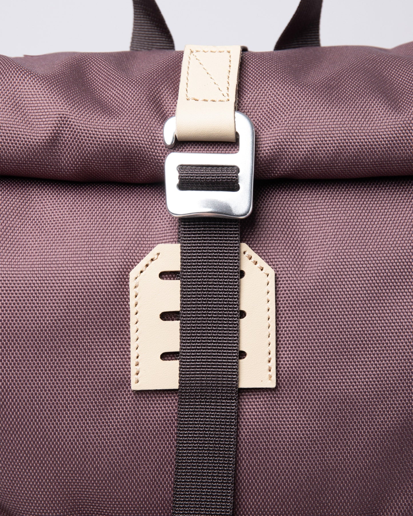 Sac à dos rolltop en matière recyclée | Noir et violet "ilon multi lilac dawn"
