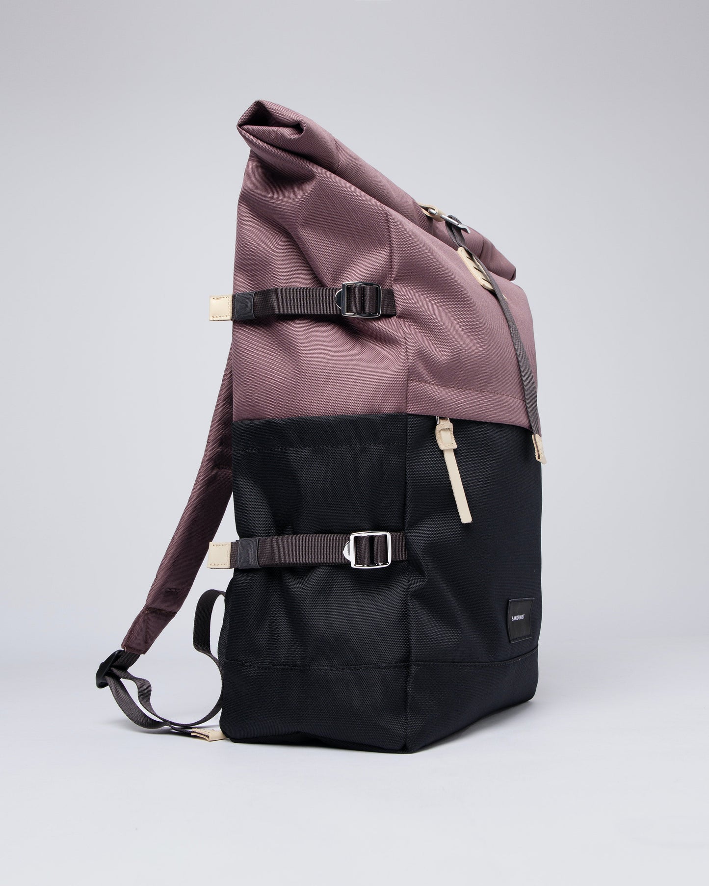 Sac à dos rolltop en matière recyclée | Noir et rose "bernt multi lilac dawn"