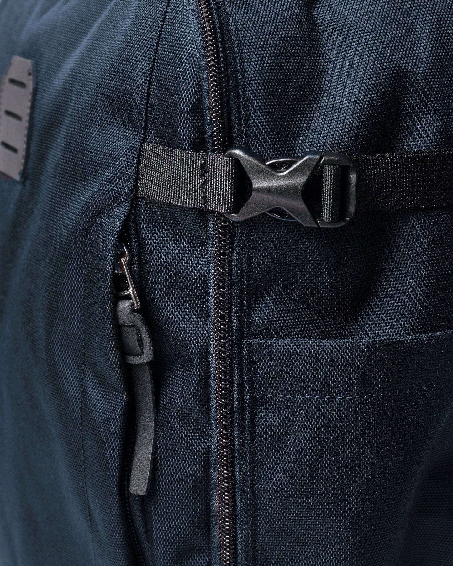 Sac à dos imperméable en matière recyclée | Marine "alde multi navy"