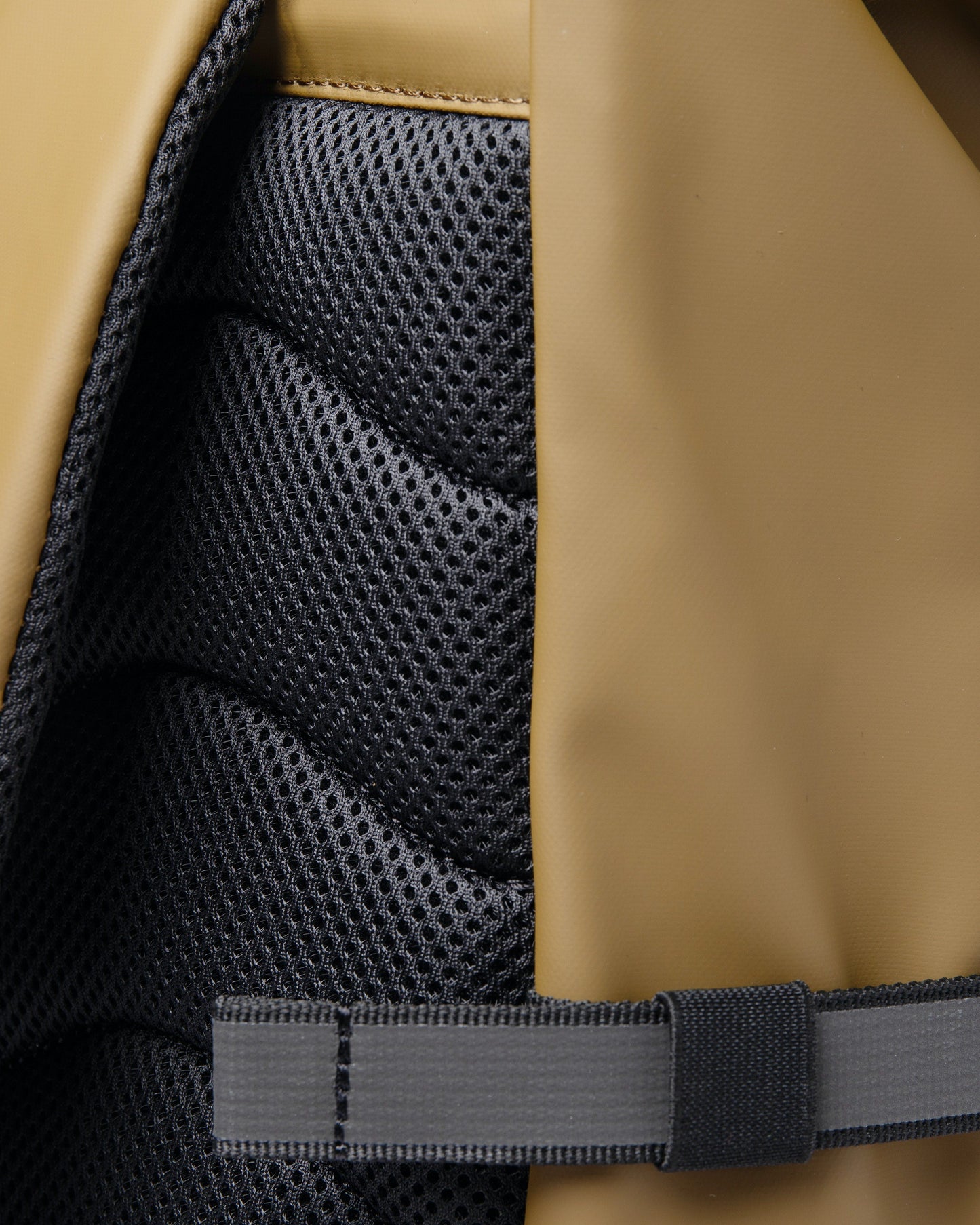 Sac à dos imperméable en matière recyclée | Gris et marron "ruben 2.0 multi marsh yellow"