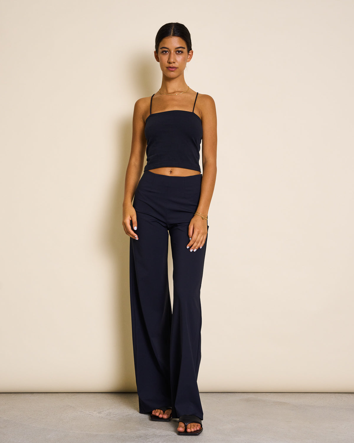 Crop top noir en coton bio - SOL black