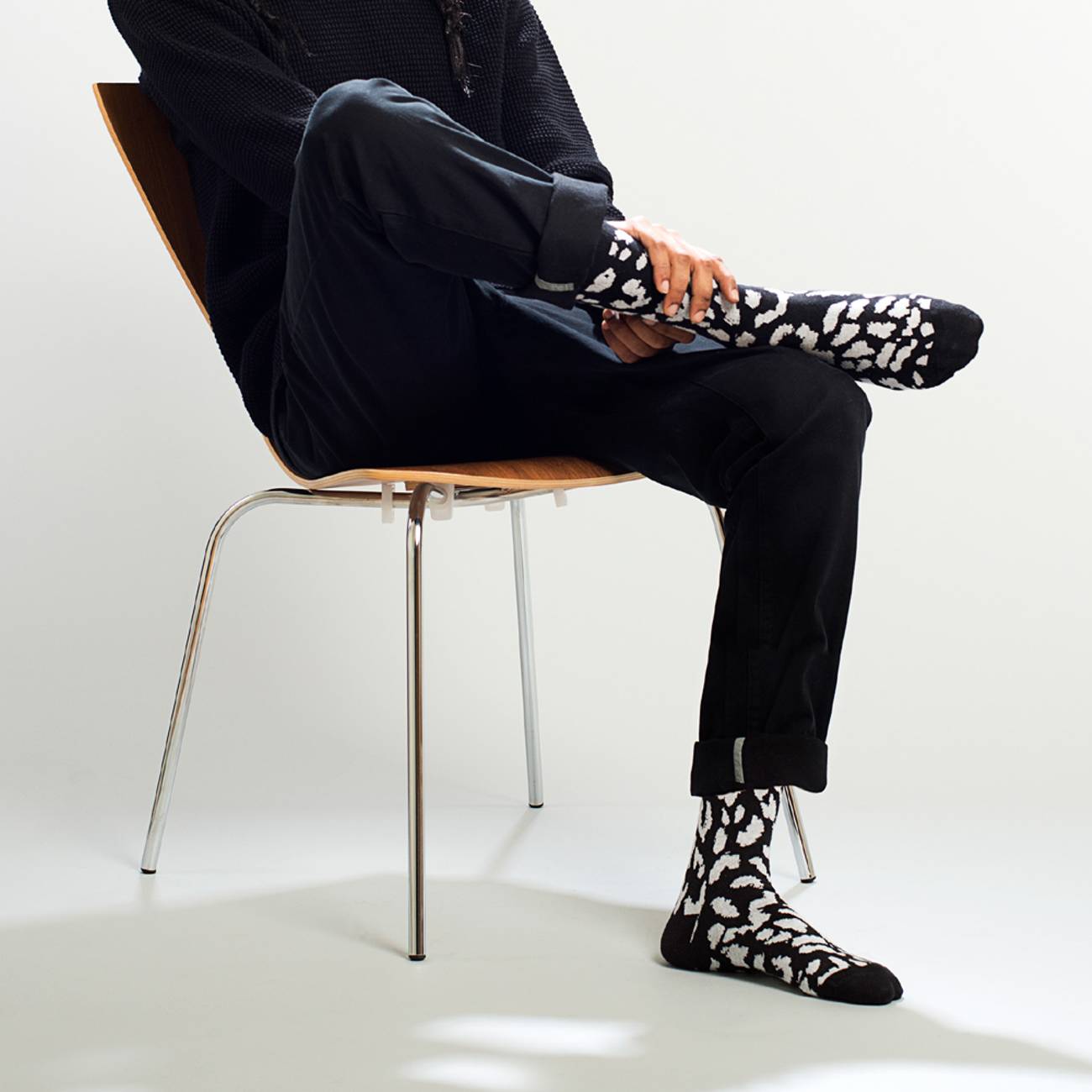 Chaussettes hautes à motifs noir et blanc en coton bio