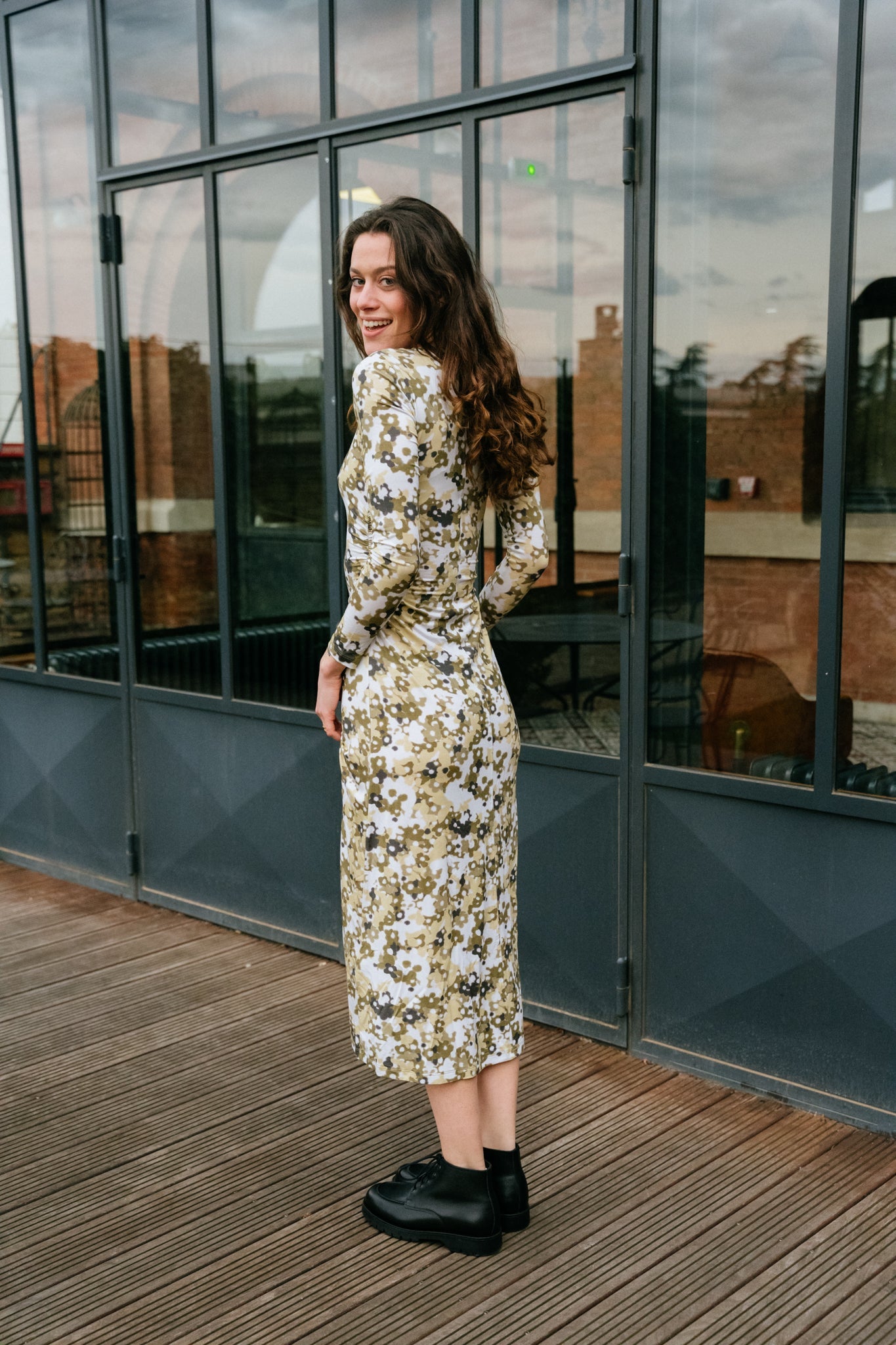 Robe longue à motifs floraux verts en tencel - rosie dress camo