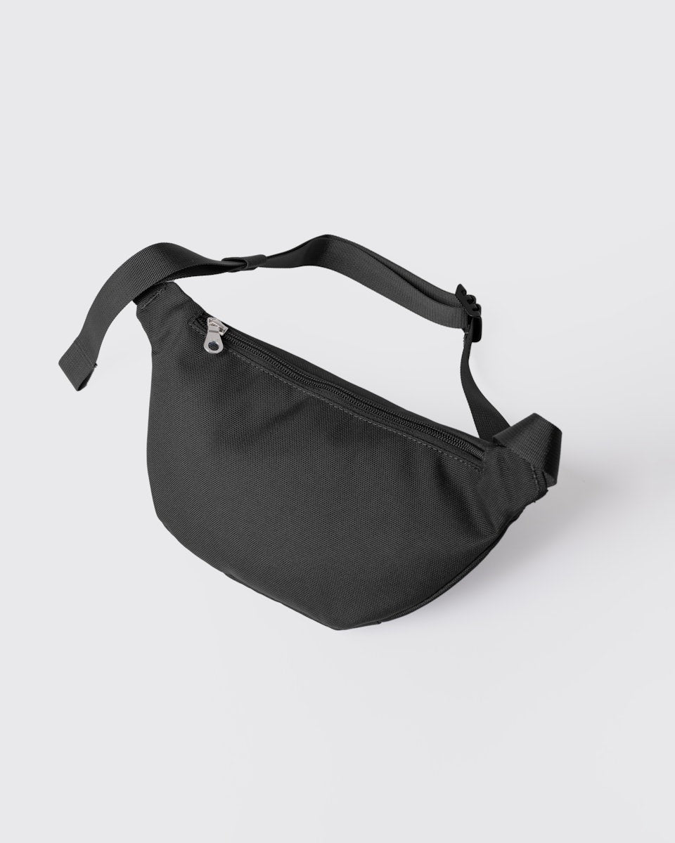 Banane en matières recyclées 2L | noir "ground crossbody bag - black"