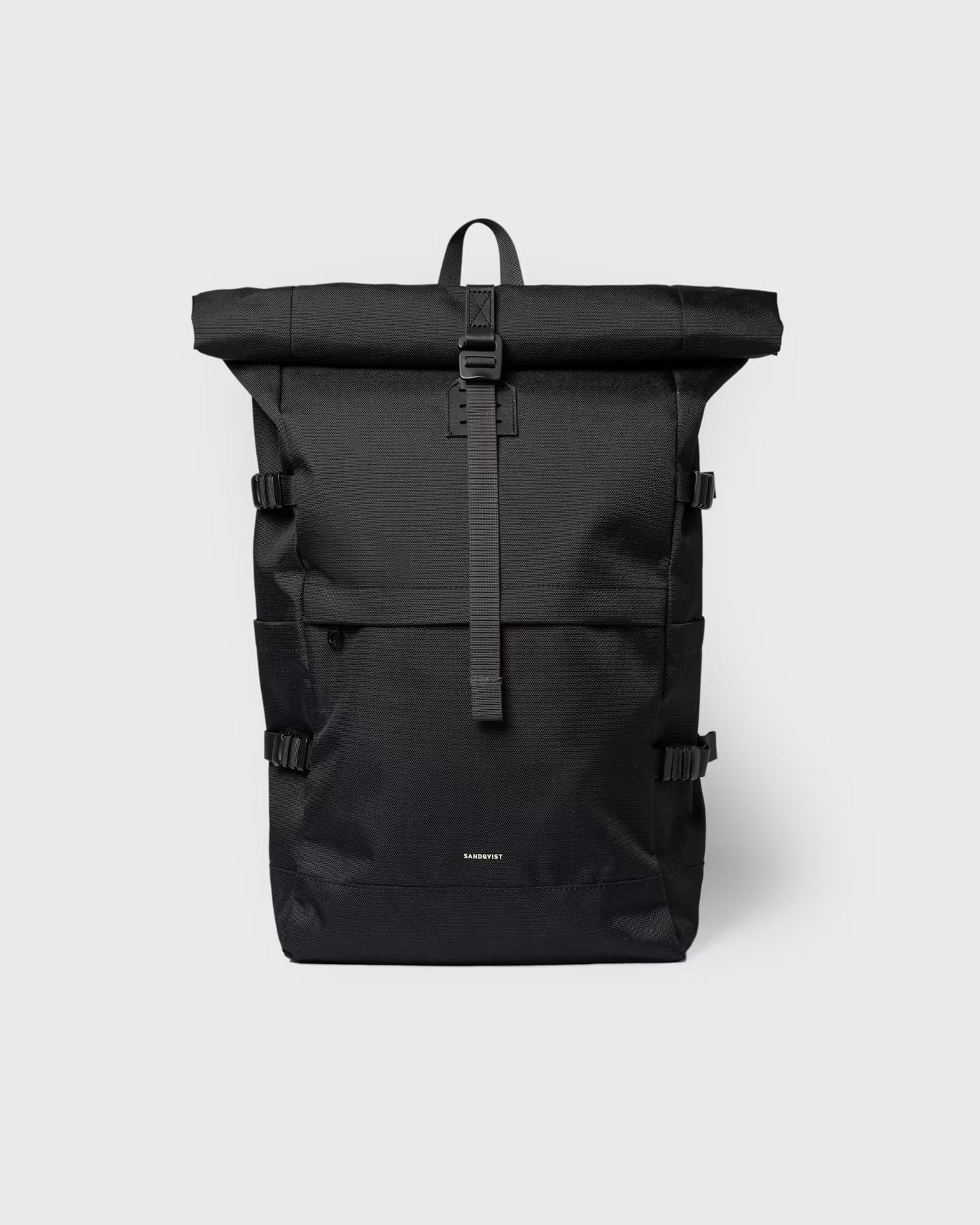 Sac à dos 26L en matières recyclées | noir "icon rolltop backpack l - black/ black with black leather"