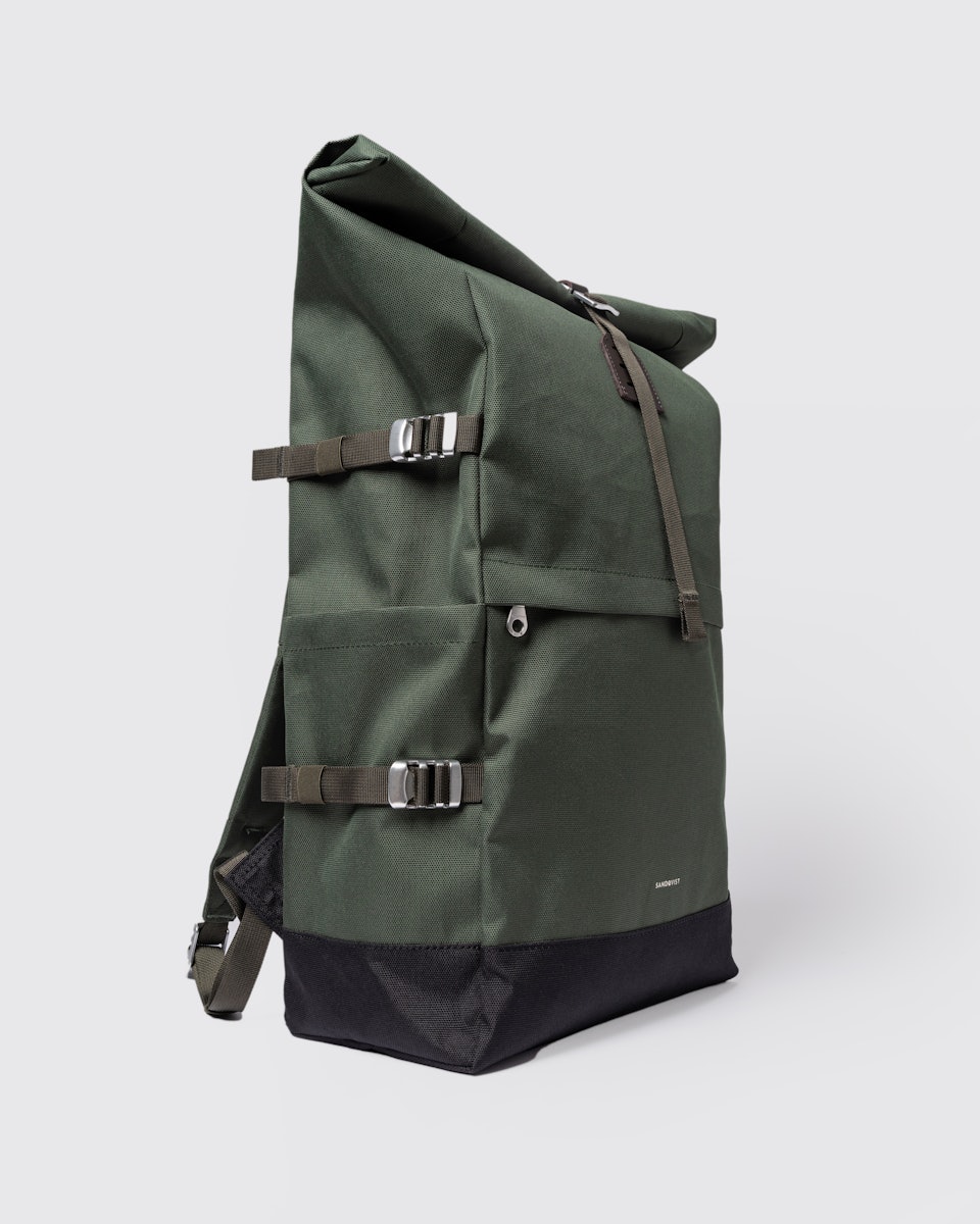Sac à dos 26L en matières recyclées | vert "icon rolltop backpack l - dawn green with dark brown leather"