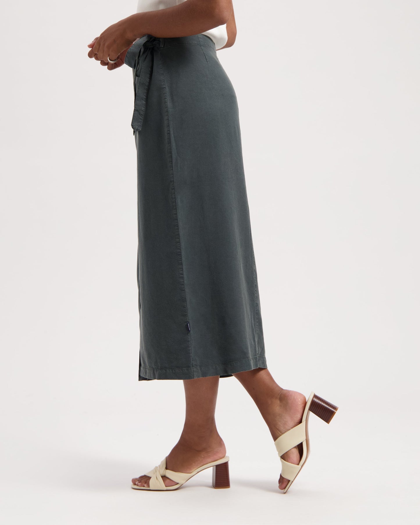 Jupe portefeuille en tencel | gris "Hanna tencel wrap skirt hs - woodland gray"