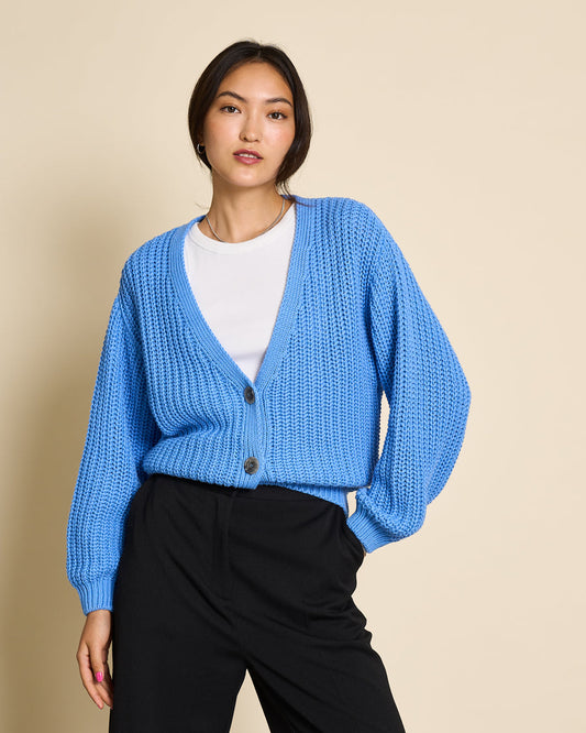 Gilet en maille de coton bio | Bleu "lena azure blue"