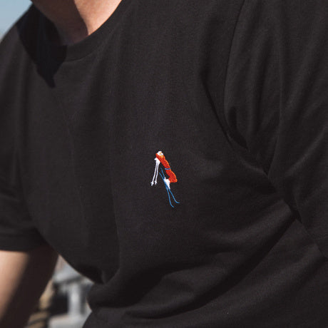 T-shirt noir motif brodé - back scratch