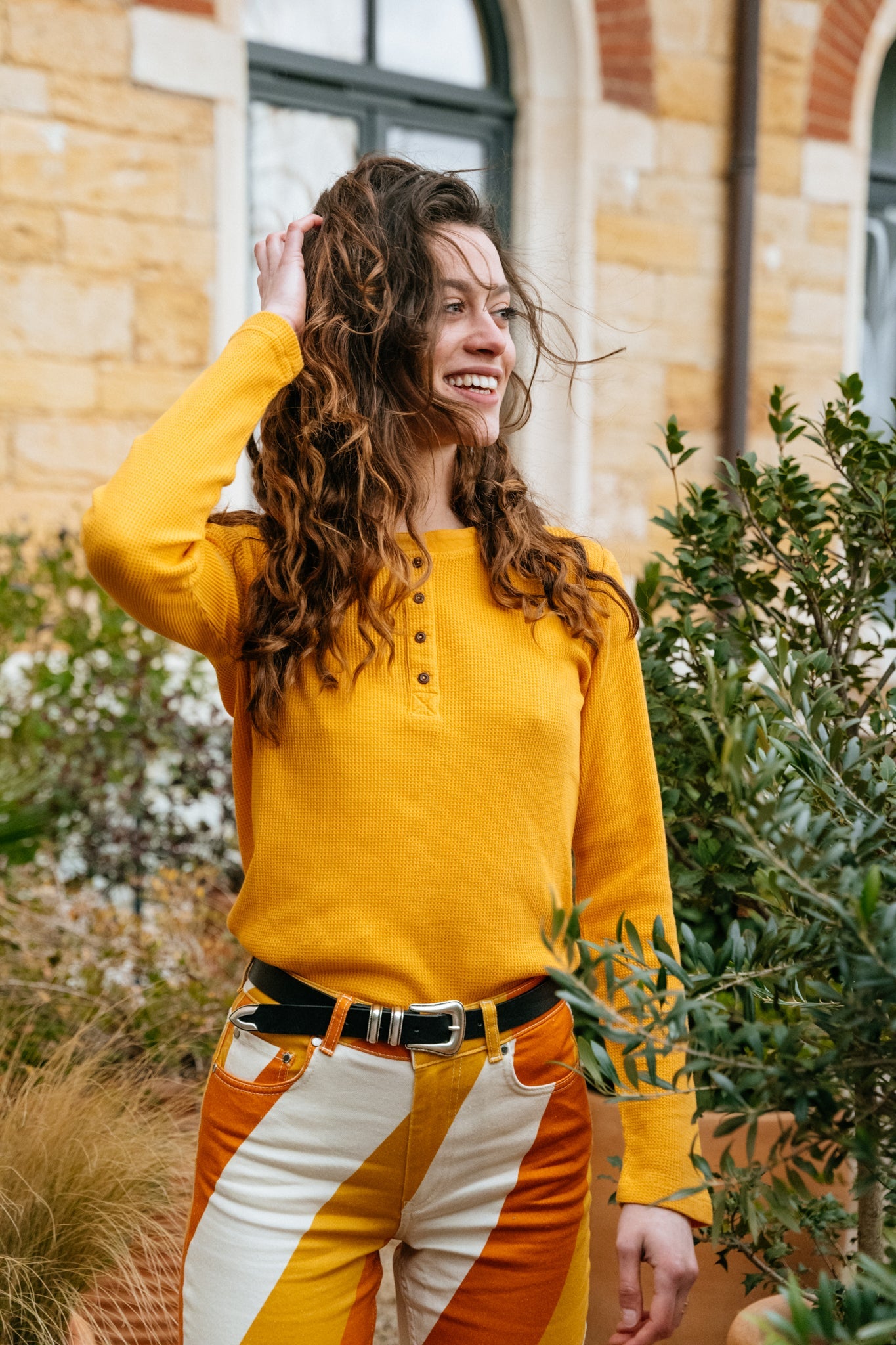 T-shirt manches longues orange en maille gaufrée de coton bio - mira waffle sunflower