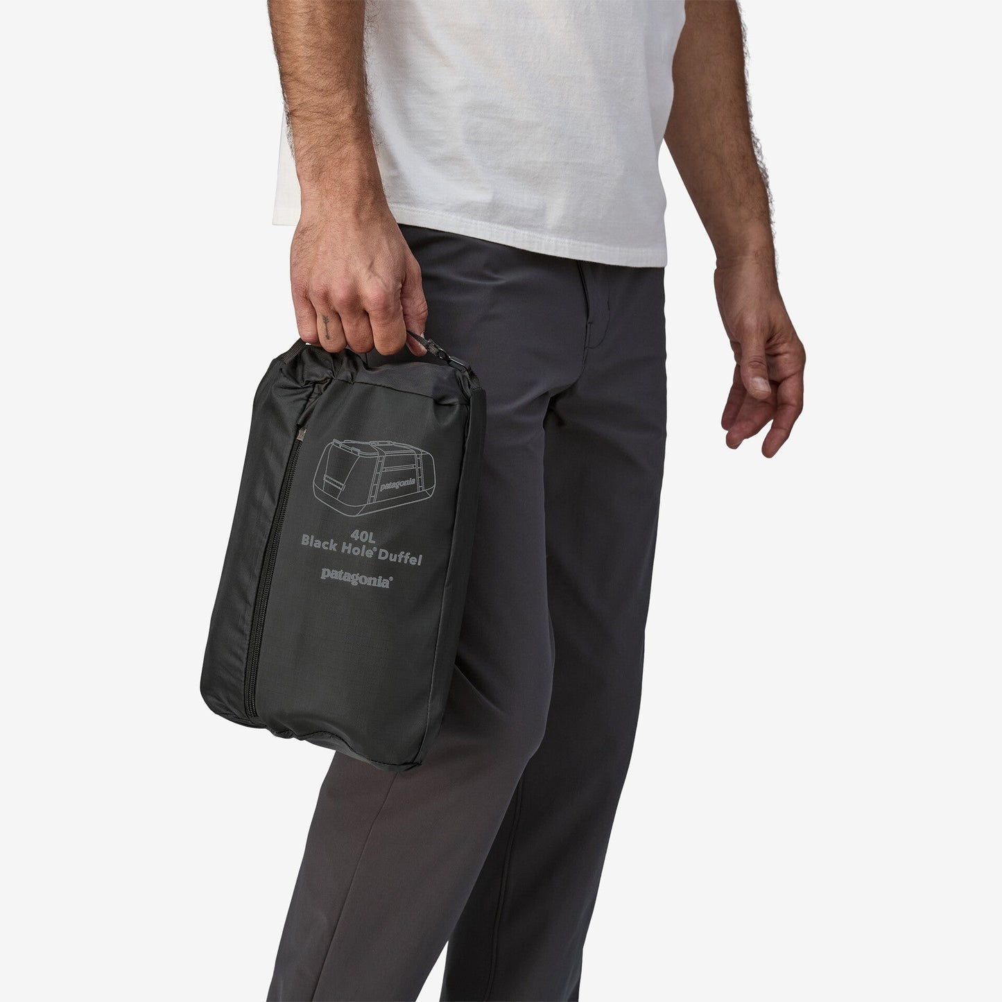 Sac de voyage 40L en polyester recyclé | vert "black hole duffel 40l nouveau green"