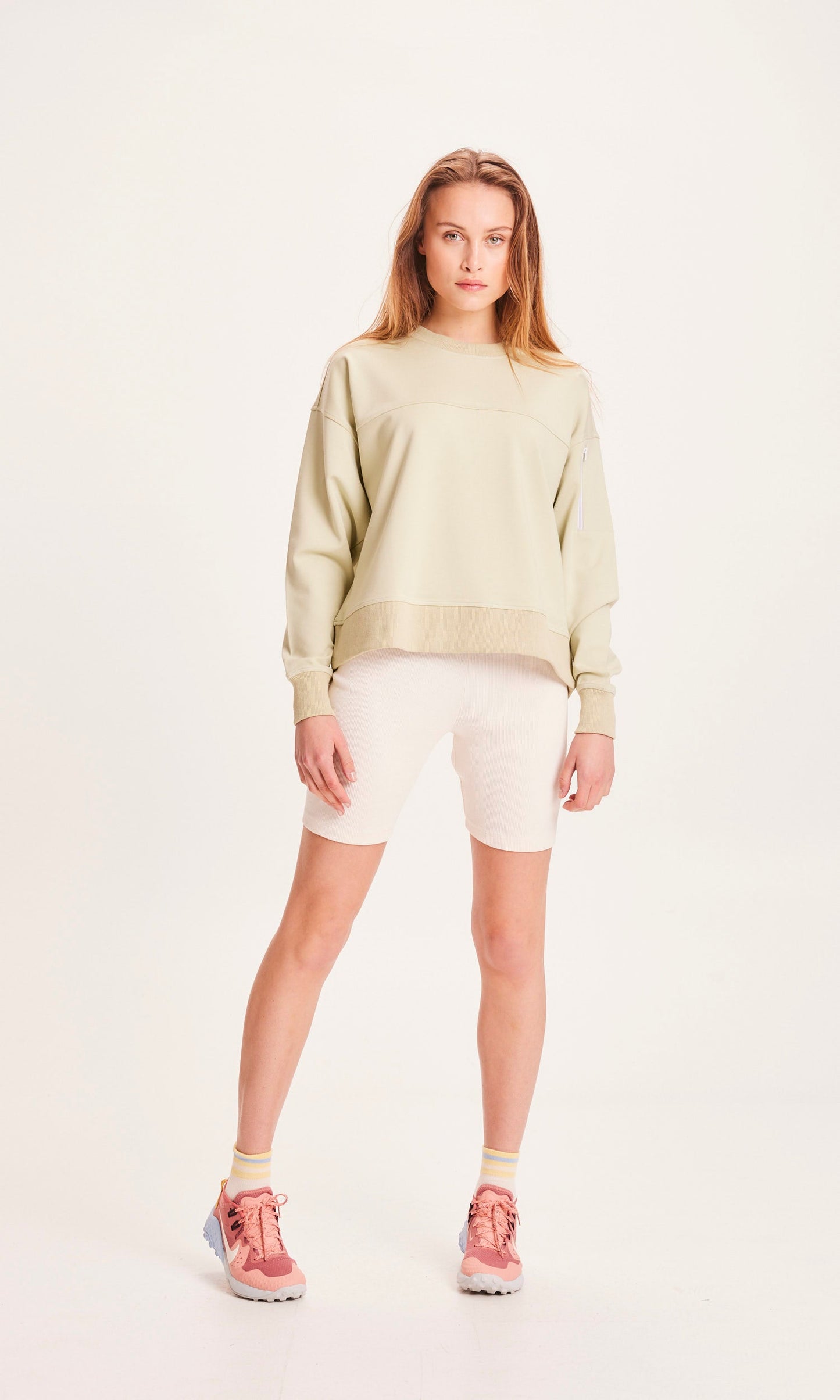Short cycliste écru en coton bio - Camellia buttercream