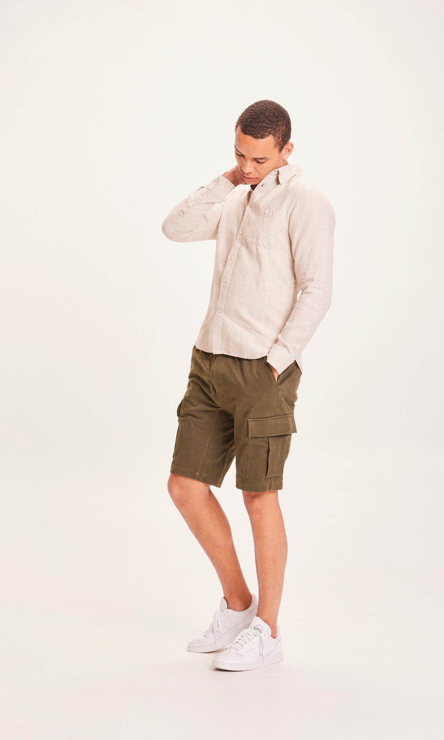 Short cargo kaki en coton bio - FIG utility trek twill shorts forrest night