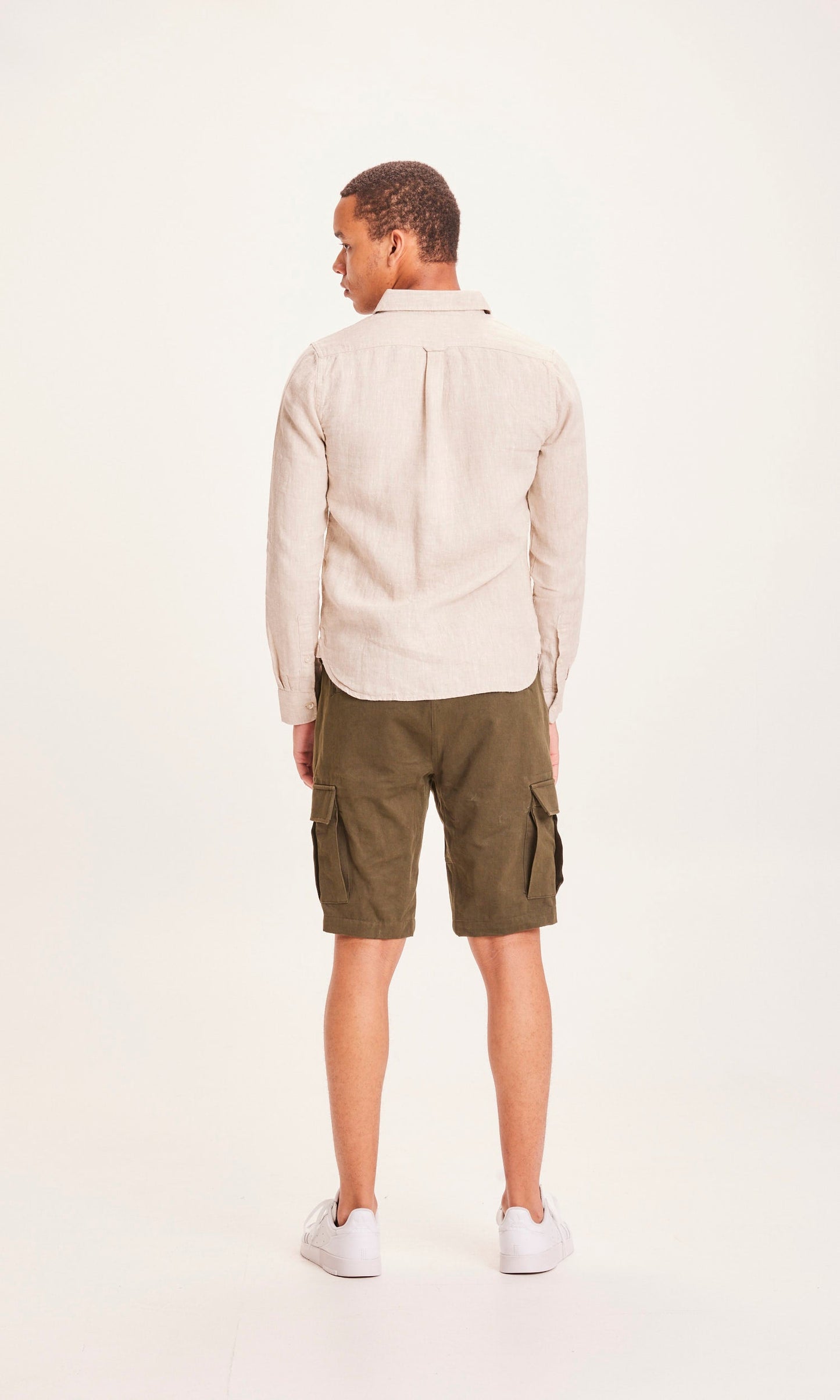 Short cargo kaki en coton bio - FIG utility trek twill shorts forrest night