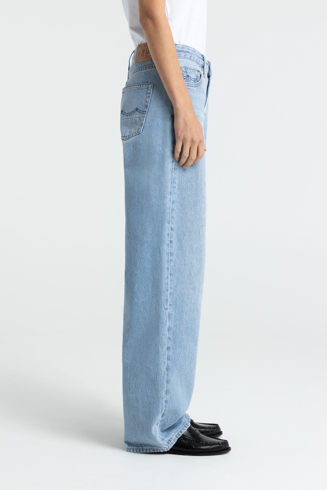 Jean large en coton bio | bleu délavé "joan blue reef super light used"