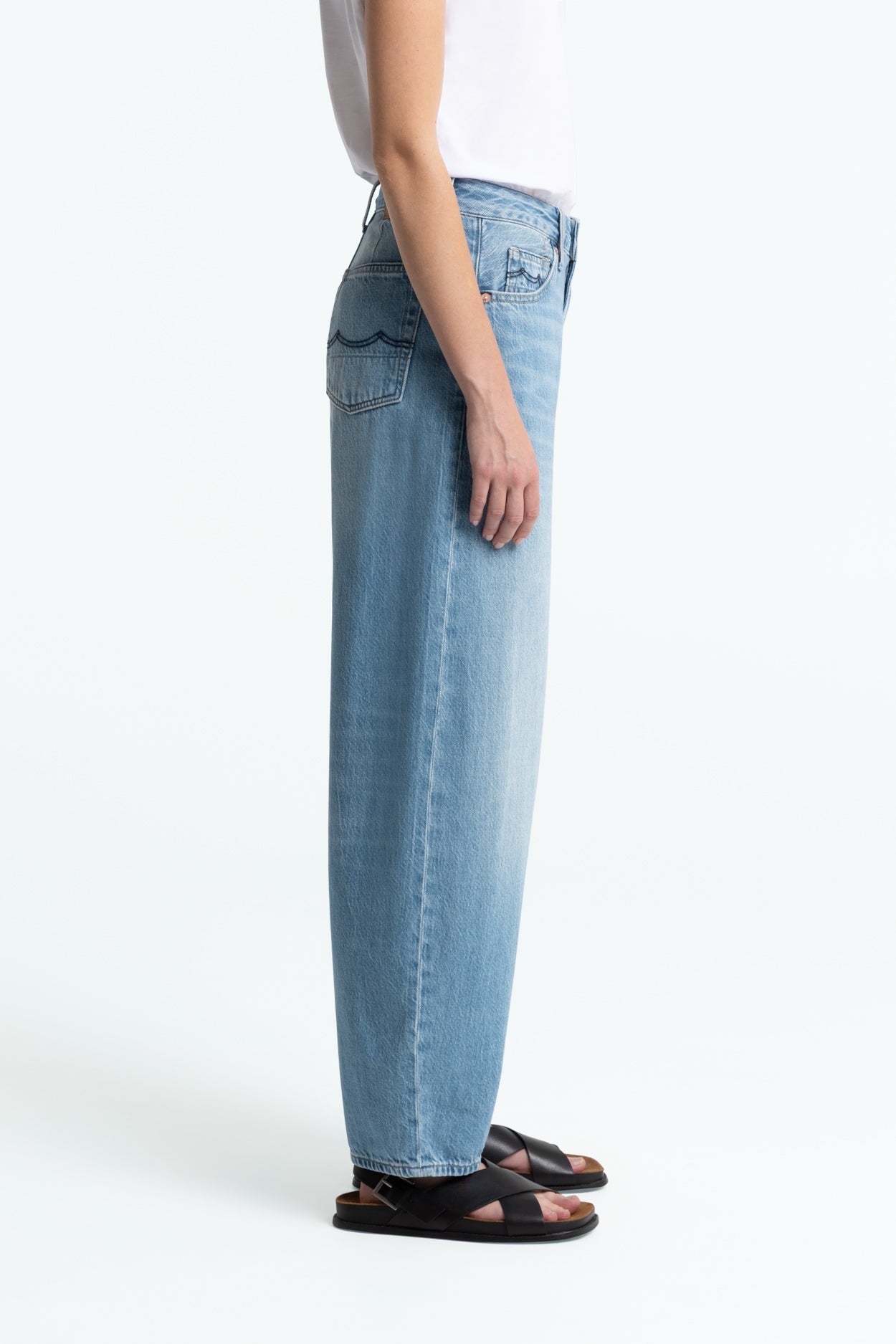 Jean ballon en coton bio et tencel | denim clair "leila - luiz super light"