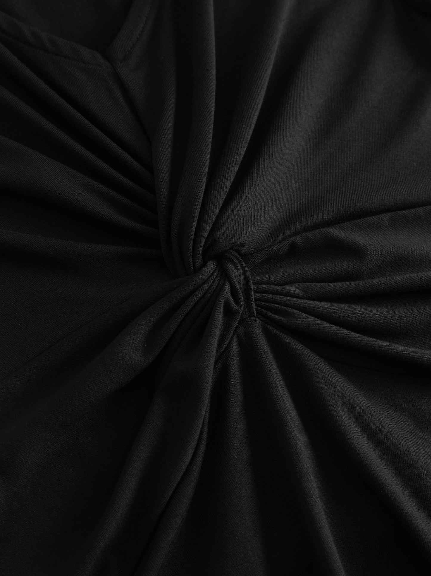 Top en tencel | noir "cross chic top - black"