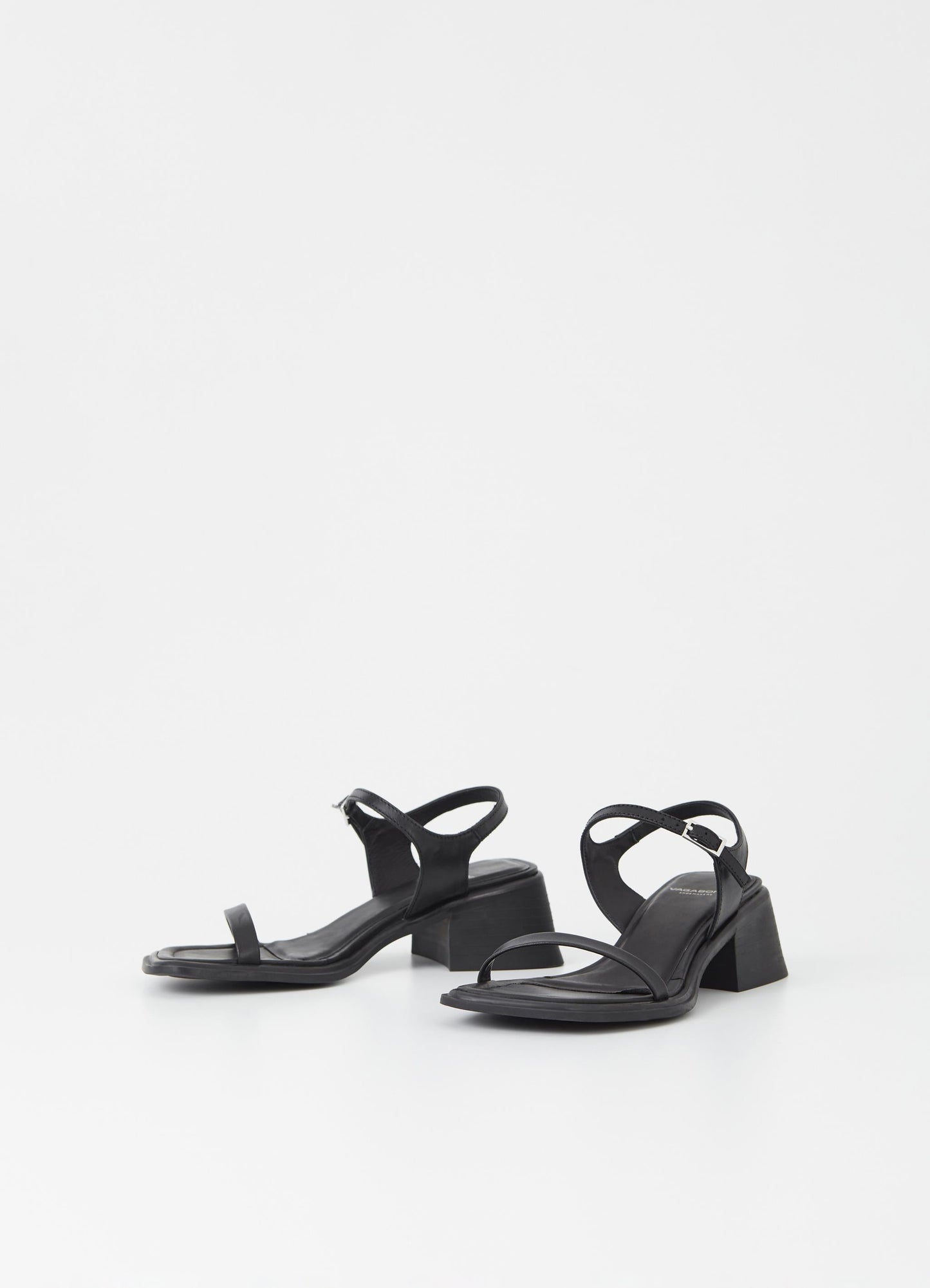 Sandales à talons en cuir certifié | Noir "ines black"