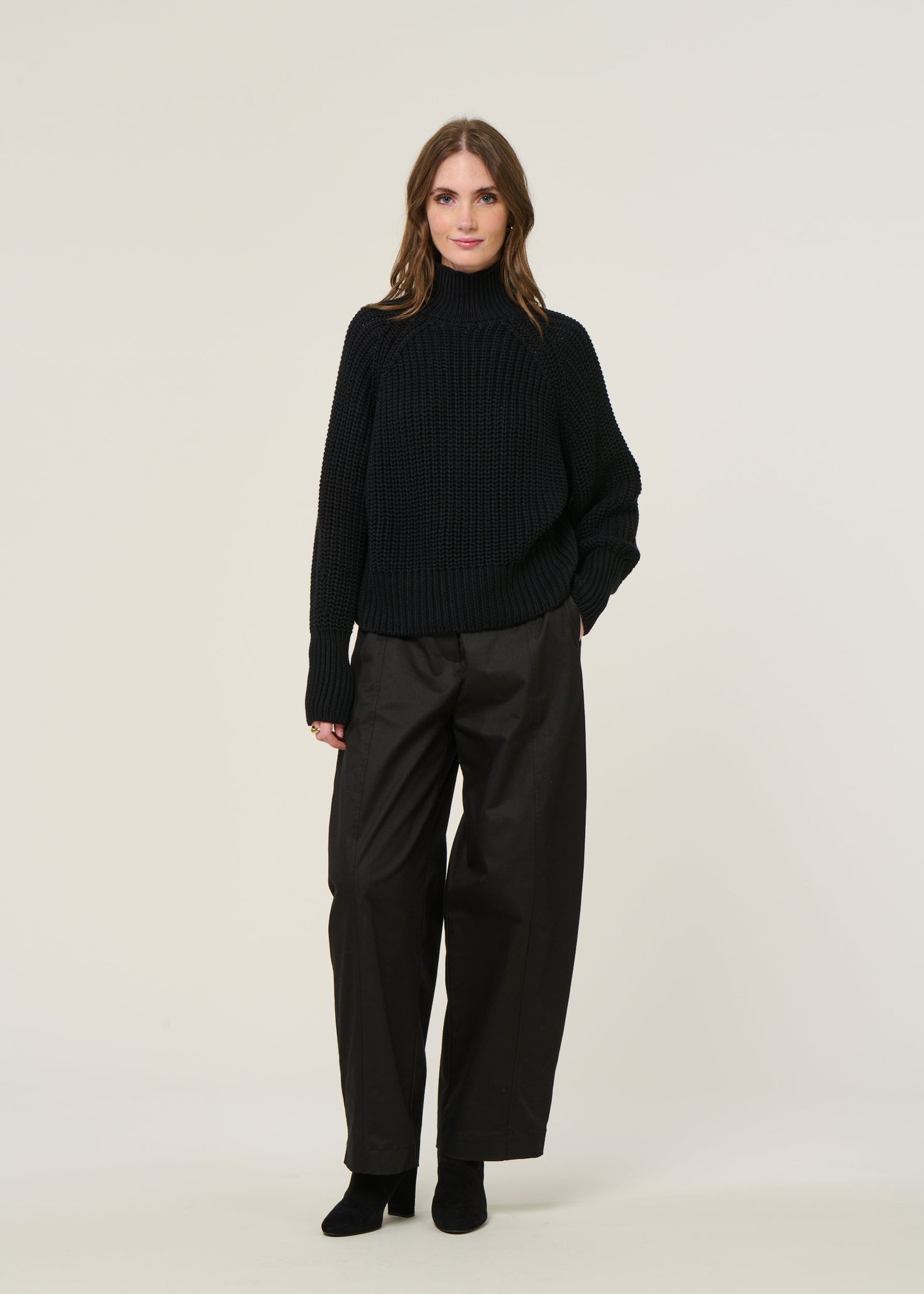 Pull maille en coton bio | noir "ola - black"