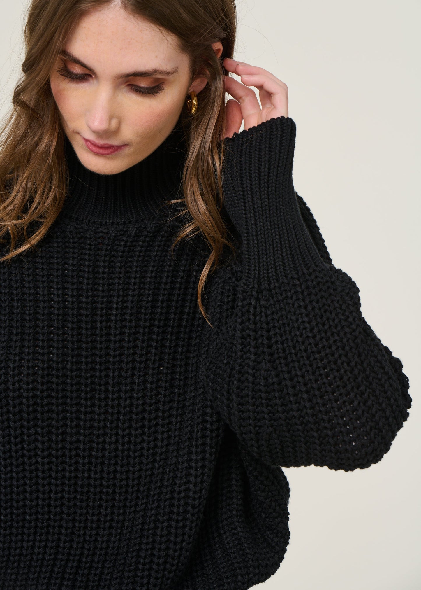 Pull maille en coton bio | noir "ola - black"