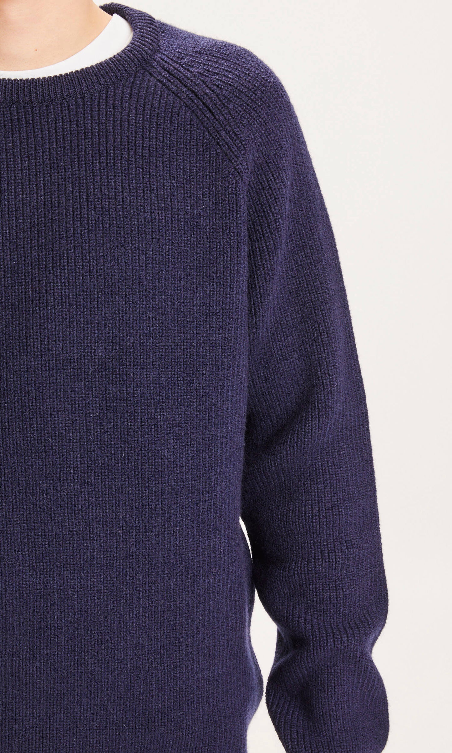 Pull col rond bleu nuit en laine mérinos bio - VALLEY O-neck