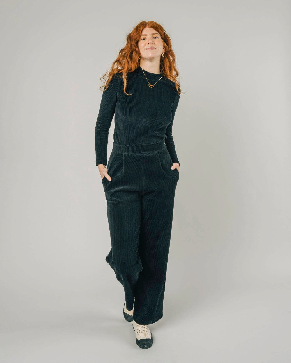 Top manches longues noir velours en coton bio - corduroy perkins tee black