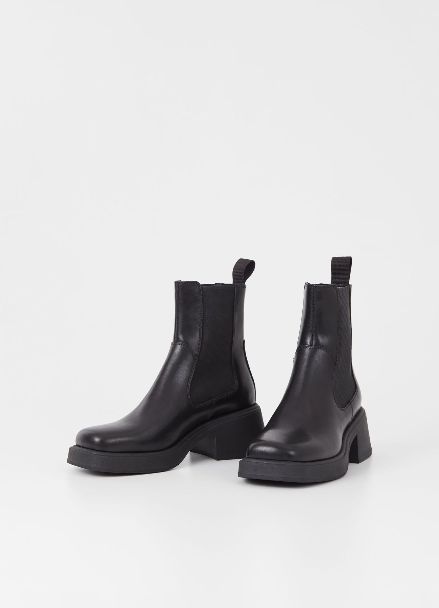 Bottines Chelsea en cuir certifié | Noir 'dorah black'
