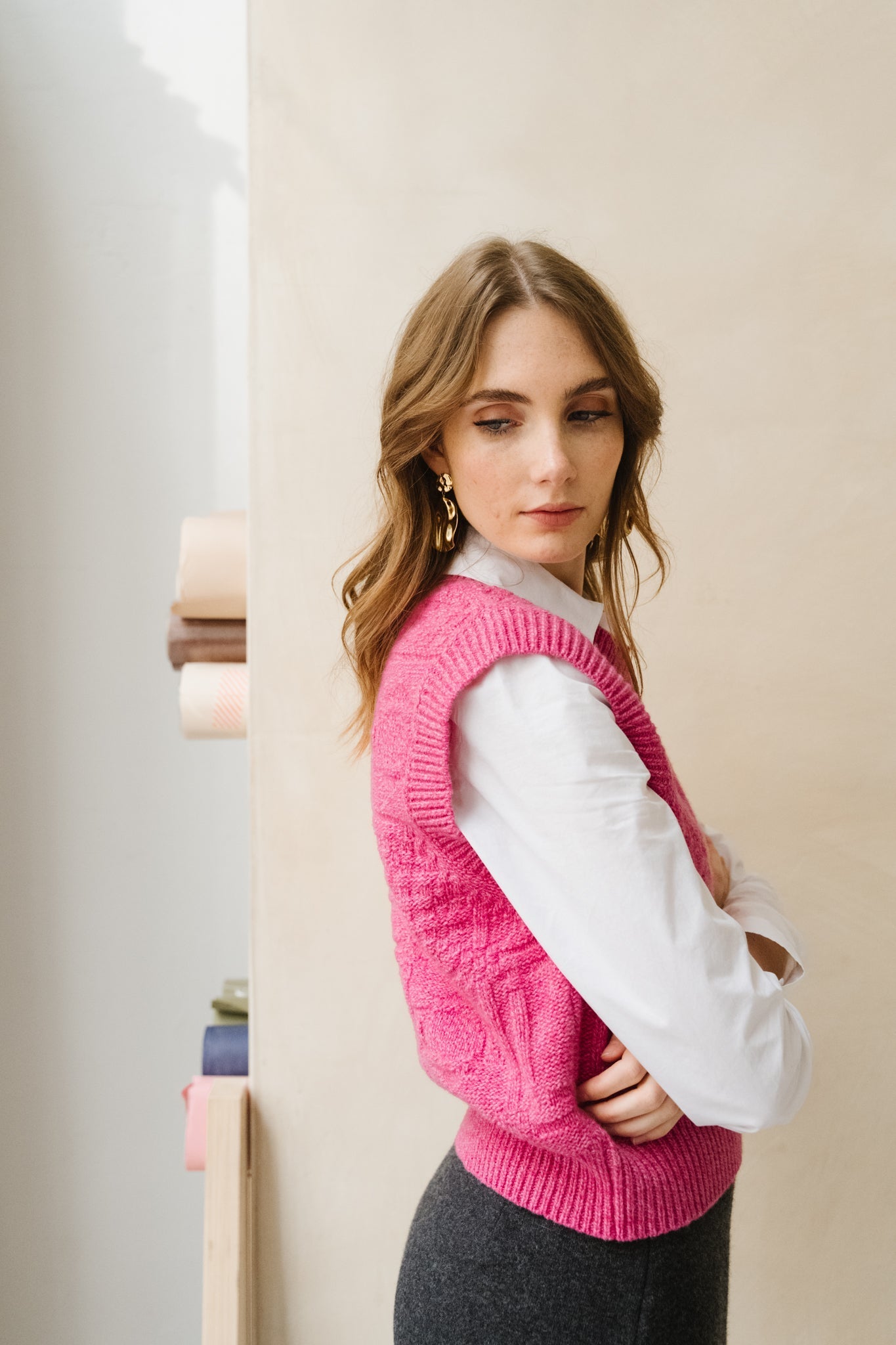 Pull sans manches en laine certifiée | rose 'pink links mica knitted vest'
