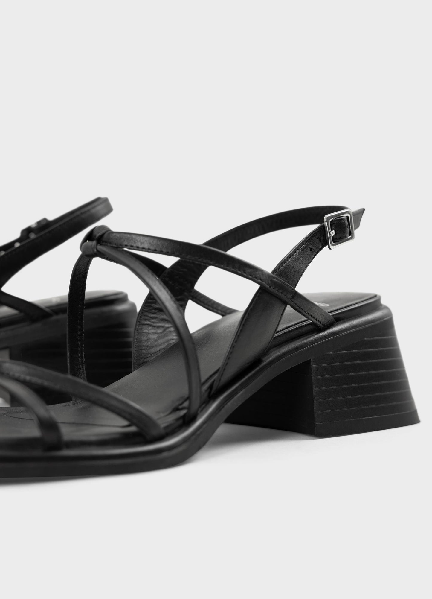 Sandales à talon en cuir certifié | noir "ines black"
