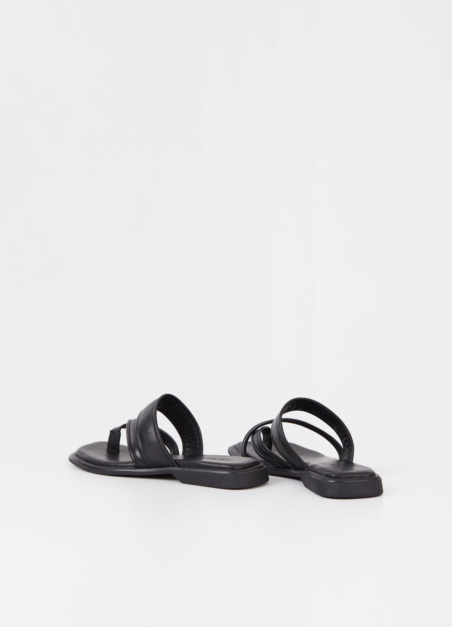 Sandales à lanières en cuir sans chrome | Noir "izzy black"